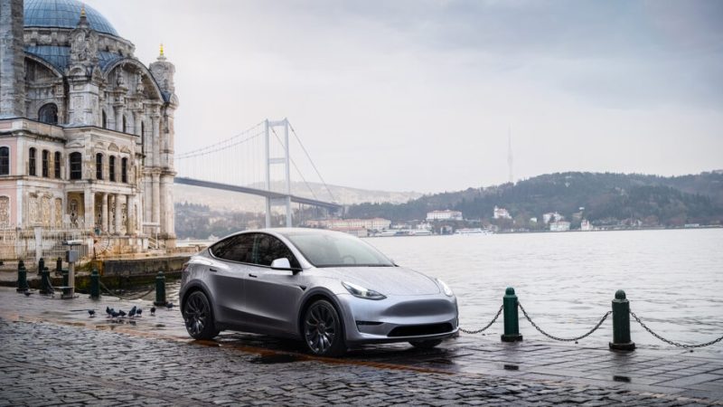 Retour des radars sur les Tesla Model 3 et Y : Elon Musk répond à la rumeur