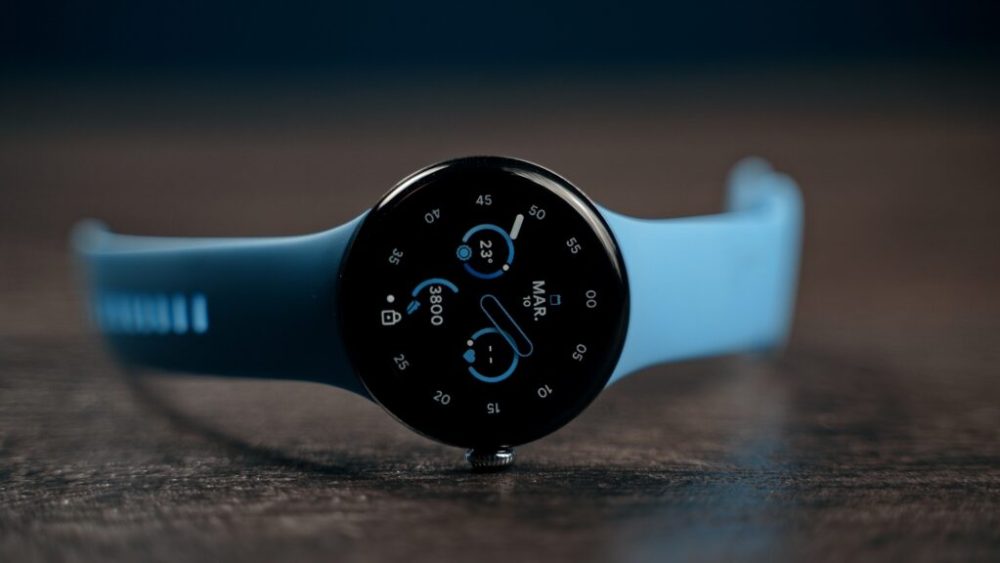 Google Pixel Watch 2 // Source : Thomas Ancelle / Numerama