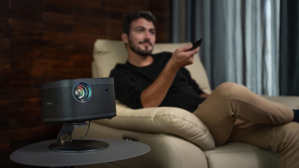 Le vidéoprojecteur XGIMI HORIZON Pro // Source : XGIMI