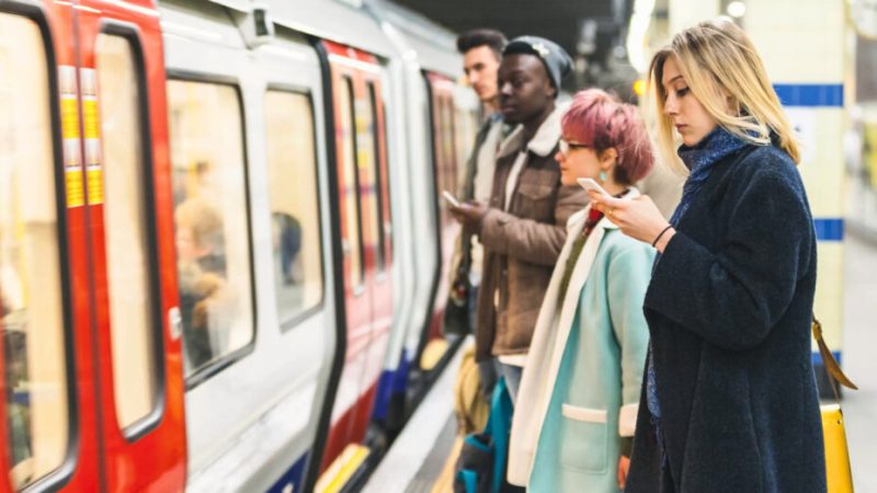 Ce nouveau forfait mobile Sosh avec 80 Go de data est à moins de 11 € par mois