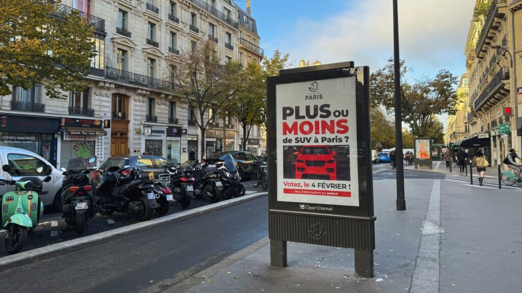 Poster for the vote organized in Paris on SUVs.  // Source: Julien Cadot for Numerama
