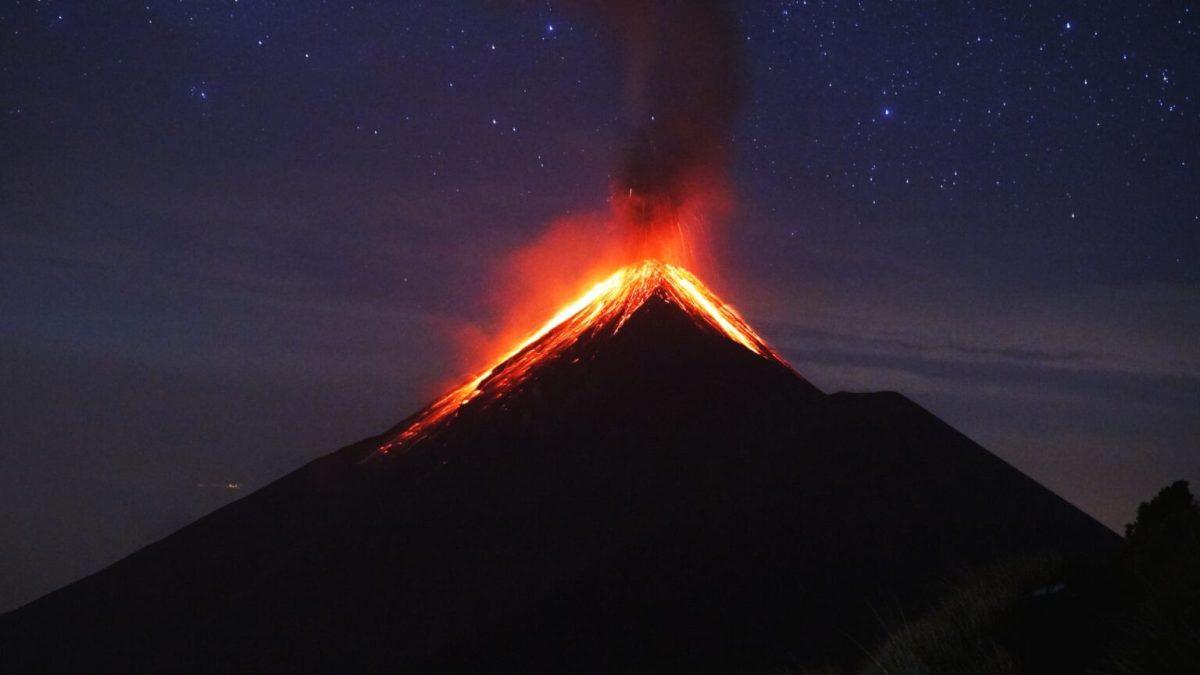 Un volcan. // Source : Canva