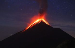 Un volcan. // Source : Canva
