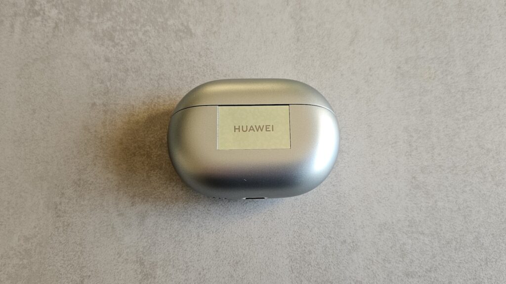 Huawei Freebuds Pro 3 // Source: Maxime Claudel for Numerama