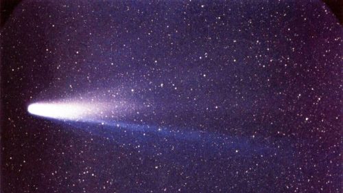 Passage de la comète de Halley en 1986. // Source : Wikimedia/NASA/W. Liller (domaine public)