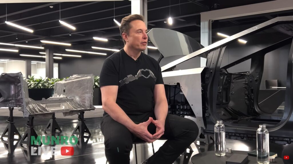 Elon Musk en interview // Source : Extrait vidéo Munro Live