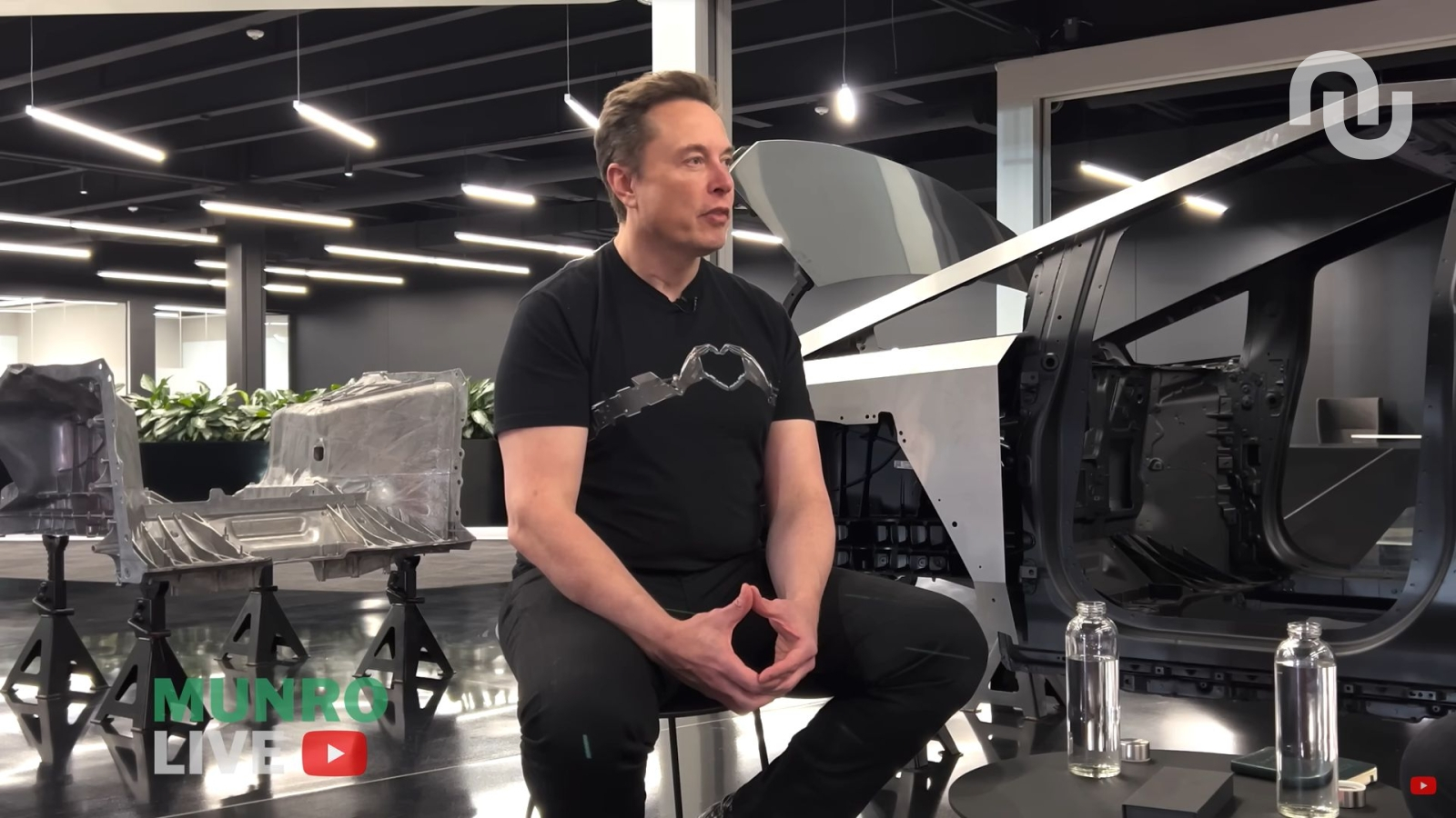 Tesla n’a jamais démenti aussi vite une rumeur : pas de successeur pour Elon Musk