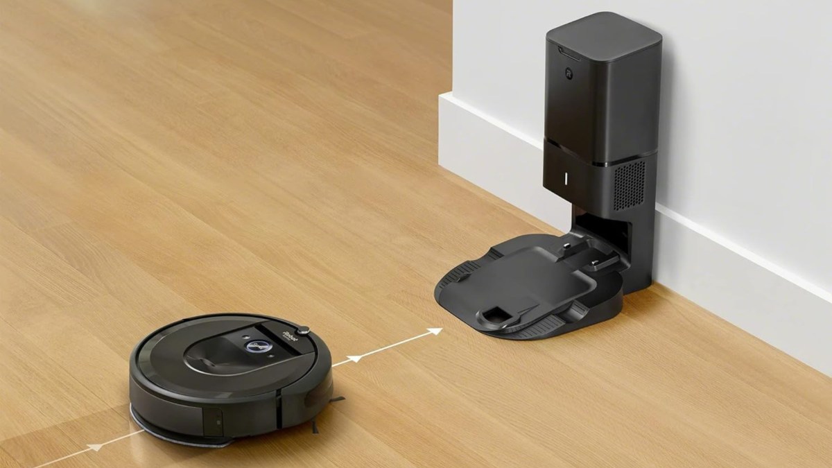 roomba i8+ irobot // Source : iRobot