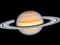 Les rayons d'anneaux sont visibles sur cette photo de Saturne prise par la Nasa // Source : Nasa