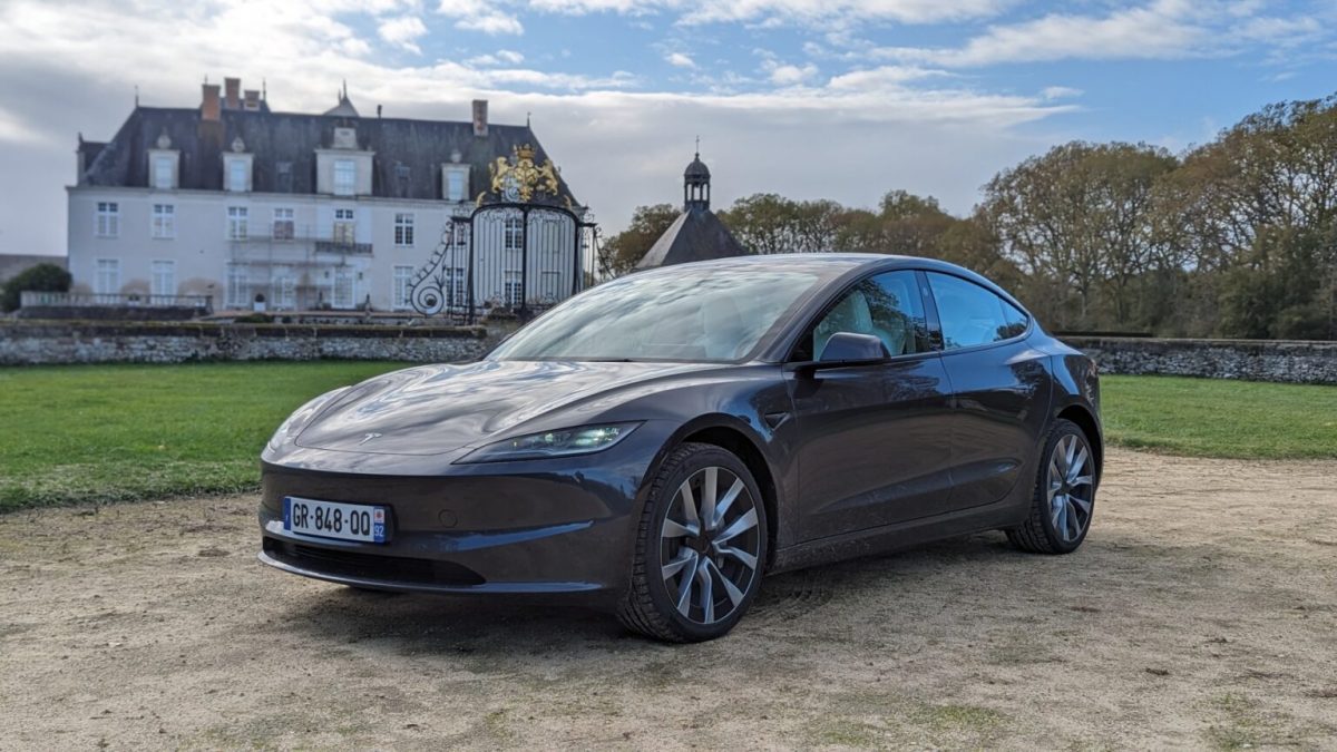 Tesla Model 3 (2023) // Source : Raphaelle Baut pour Numerama