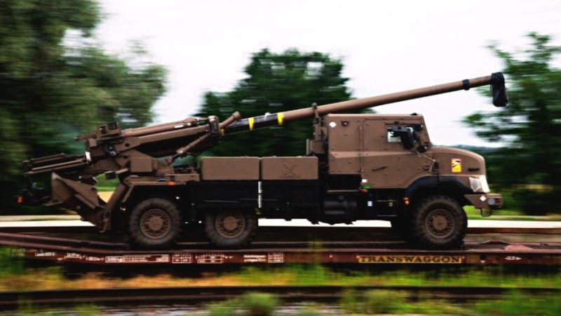 Guerre en Ukraine : le canon Caesar sera encore plus précis grâce une IA allemande