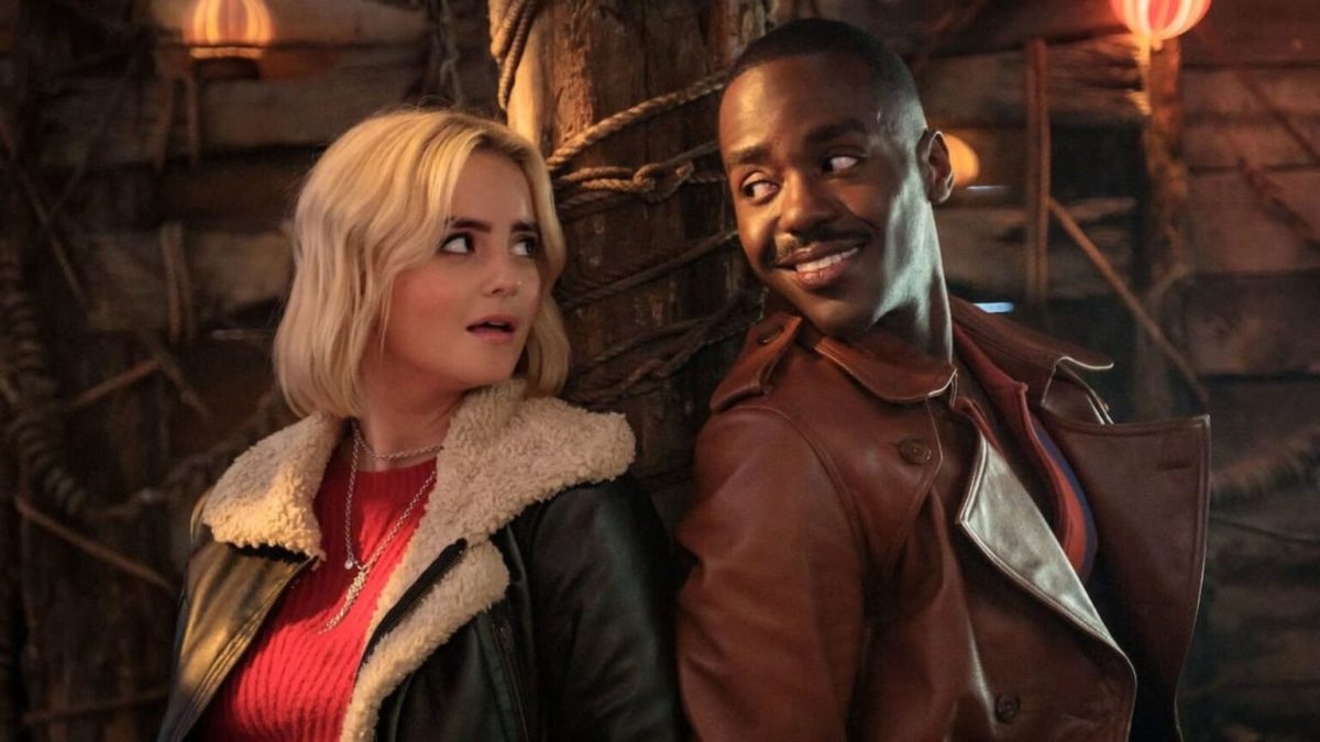 Millie Gibson (Ruby) et Ncuti Gatwa (Le Docteur) dans Doctor Who. // Source : BBC