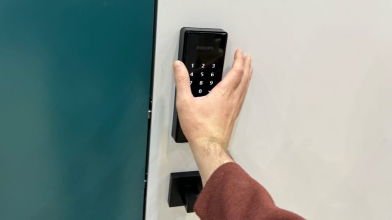 Ouvrir une porte avec la paume de sa main : on vous explique l’idée de Philips