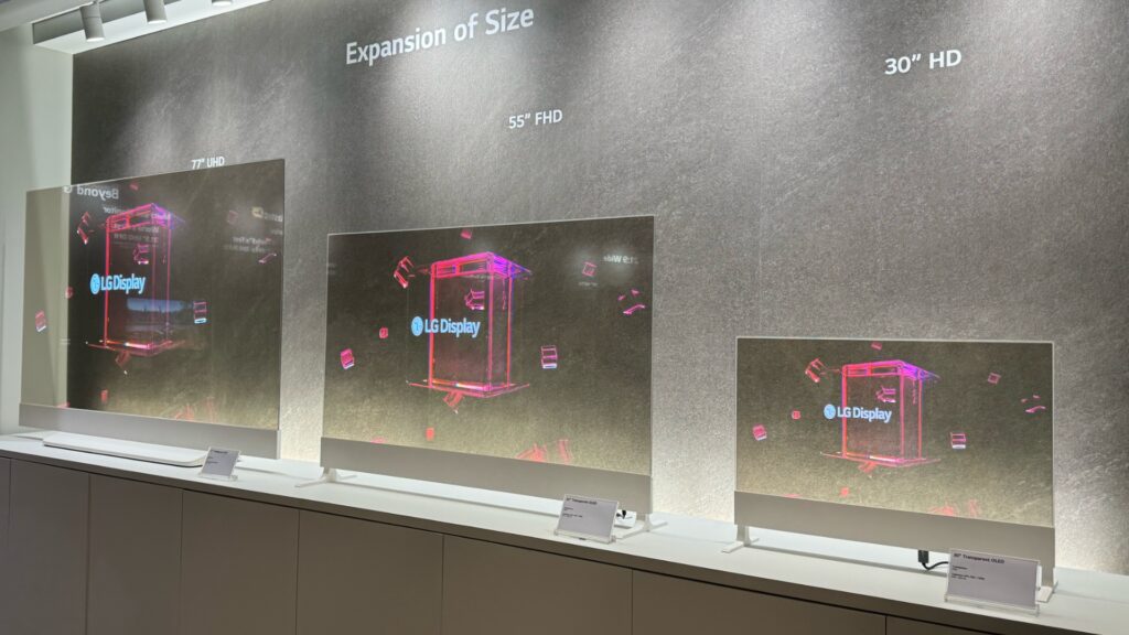 Pour la première fois, LG Display commercialise différentes tailles d'écrans transparents. Le fournisseur teste l'intérêt de ses partenaires. // Source : Numerama