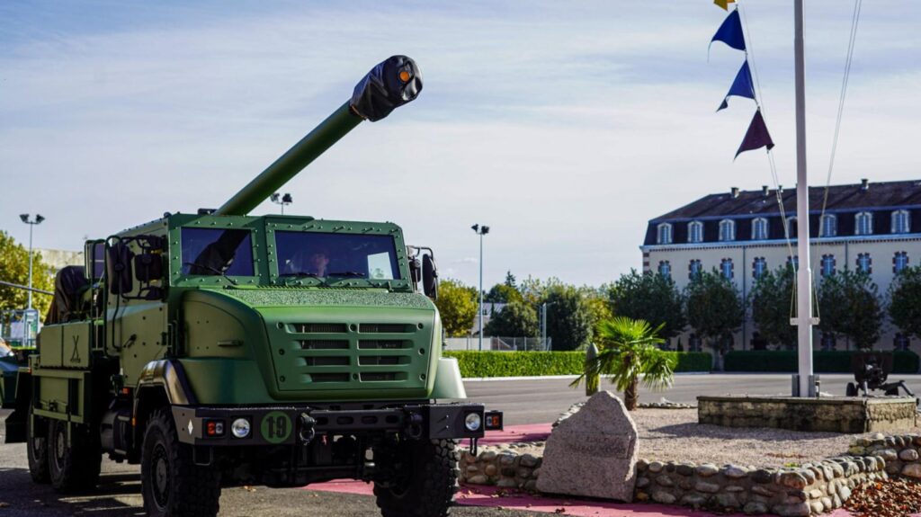 Un canon caesar produit par l'entreprise Nexter. // Source : État major des armées