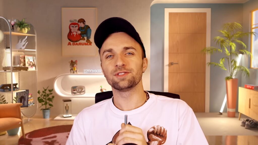 Squeezie, France's leading YouTuber, will slow down the pace // Source: YouTube / Squeezie