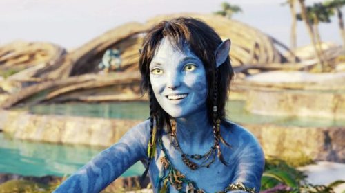 Kiri (Sigourney Weaver) dans Avatar : La voie de l'eau. // Source : Avatar 2