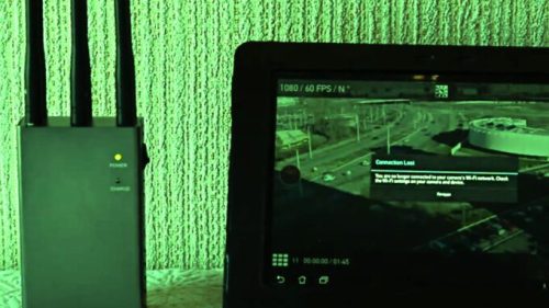 Une démonstration de brouilleur Wifi sur une caméra. // Source : YouTube
