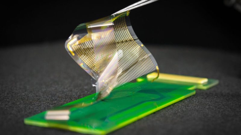 L’implant Neuralink décortiqué : comment marchent les interfaces cerveau-machine