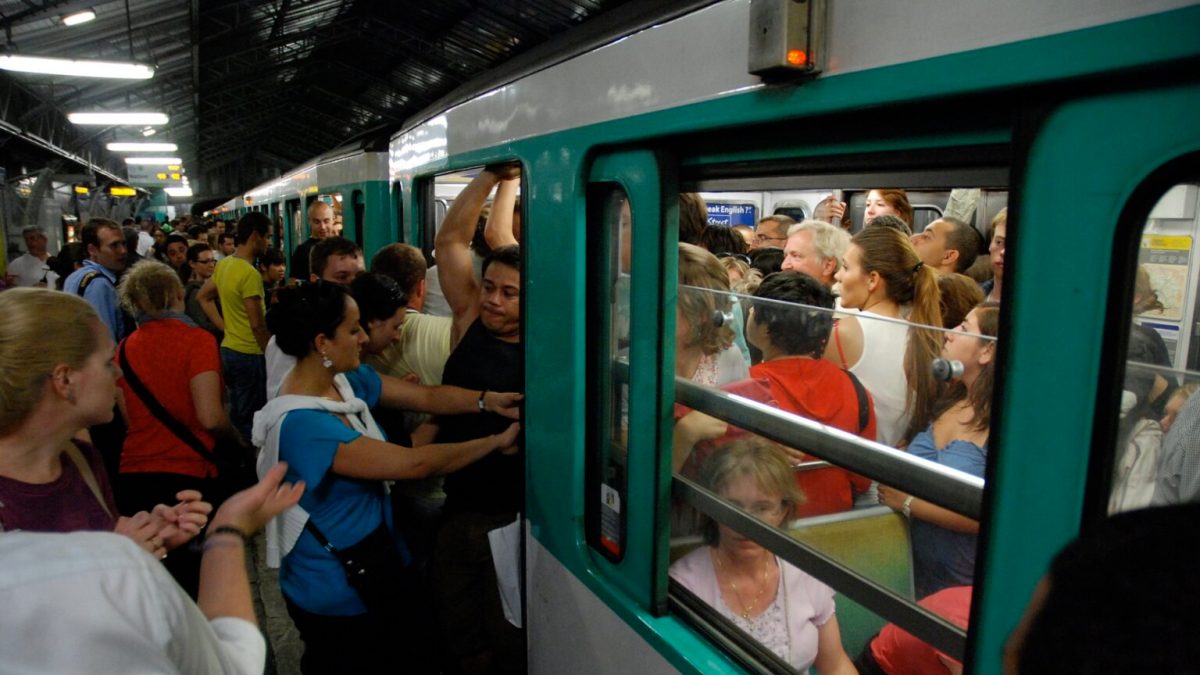 métro bondé