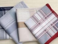 Des mouchoirs en tissu. // Source : Canva