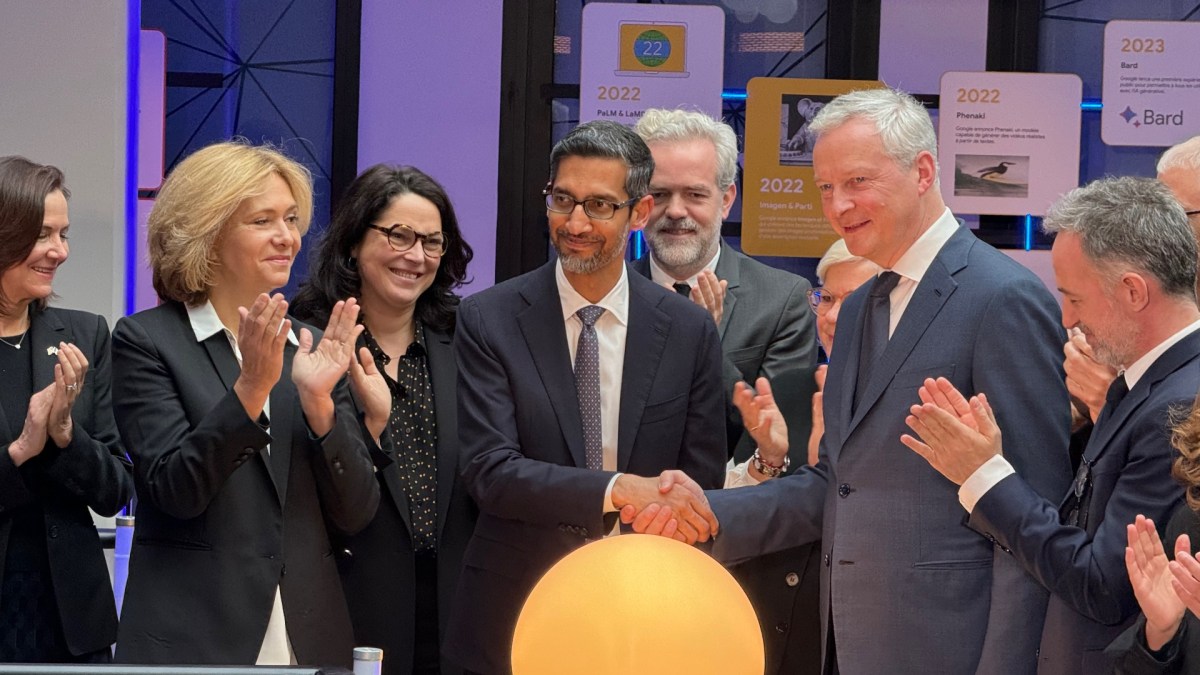 Sundar Pichai de Google avec Valérie Pécresse, Bruno Le Maire, Emmanuel Grégoire, Catherine Vautrin. // Source : Numerama