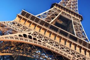Tour Eiffel // Source : Canva