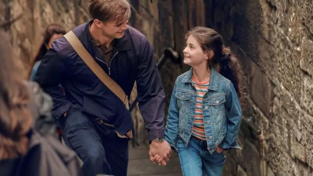 Dexter and his daughter Jasmine.  // Source: Netflix