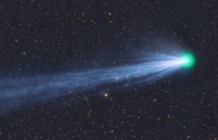 La comète du diable. // Source : Via X @Komet123Jager (photo recadrée)
