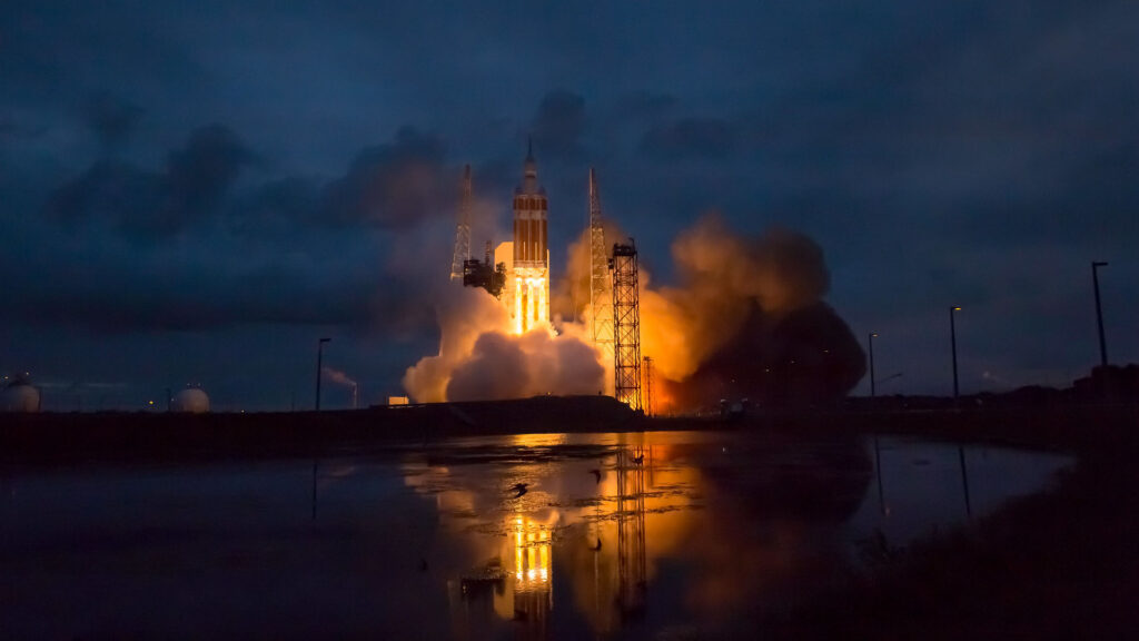 Delta IV Heavy