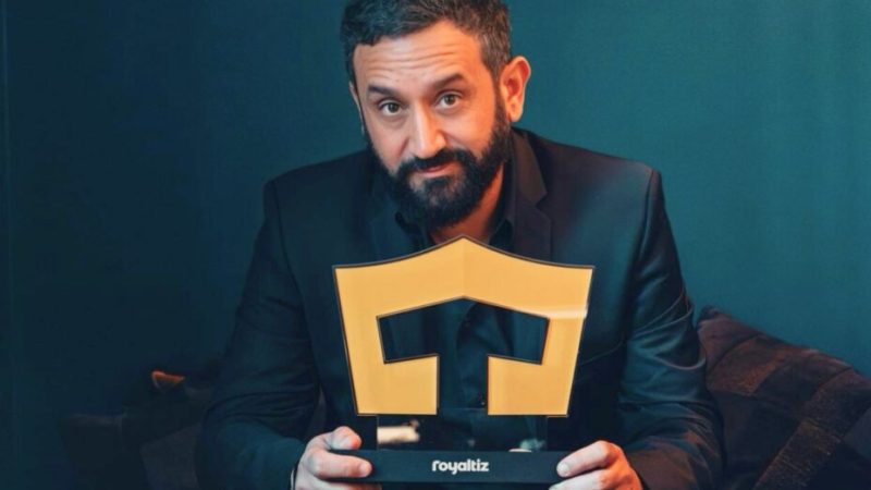 « Mes chéris, j’ai une grande nouvelle à vous annoncer » : qu’est-ce que Royaltiz, la plateforme promue par Cyril Hanouna ?