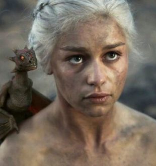 Daenerys (Emilia Clarke) dans Game of Thrones. // Source : HBO