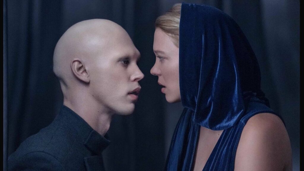 Léa Seydoux dans Dune, à côté d'Austin Butler