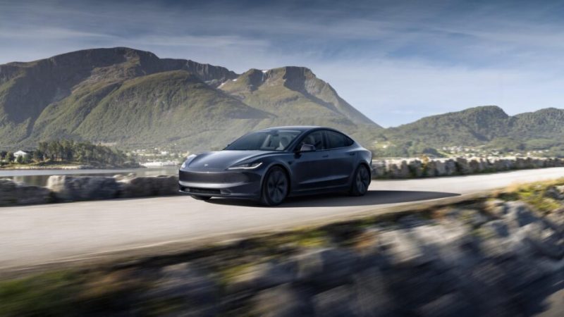 La Tesla Model 3 va bientôt être l’une des voitures électriques avec le plus d’autonomie