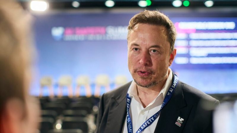 Attaqué par Elon Musk, OpenAI riposte en dévoilant ses mails privés