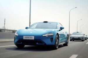 Xiaomi SU7 sur la route // Source : Live Xiaomi Xiaomi SU7 sur la route // Source : Live Xiaomi