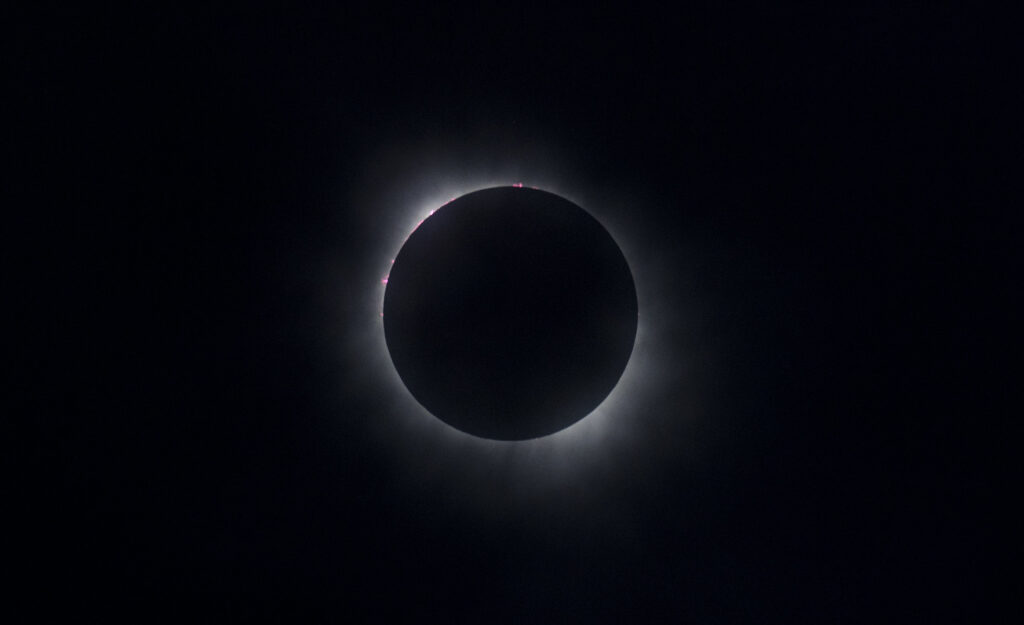 L'éclipse solaire prise en photo par la Nasa // Source : NASA/Aubrey Gemignani