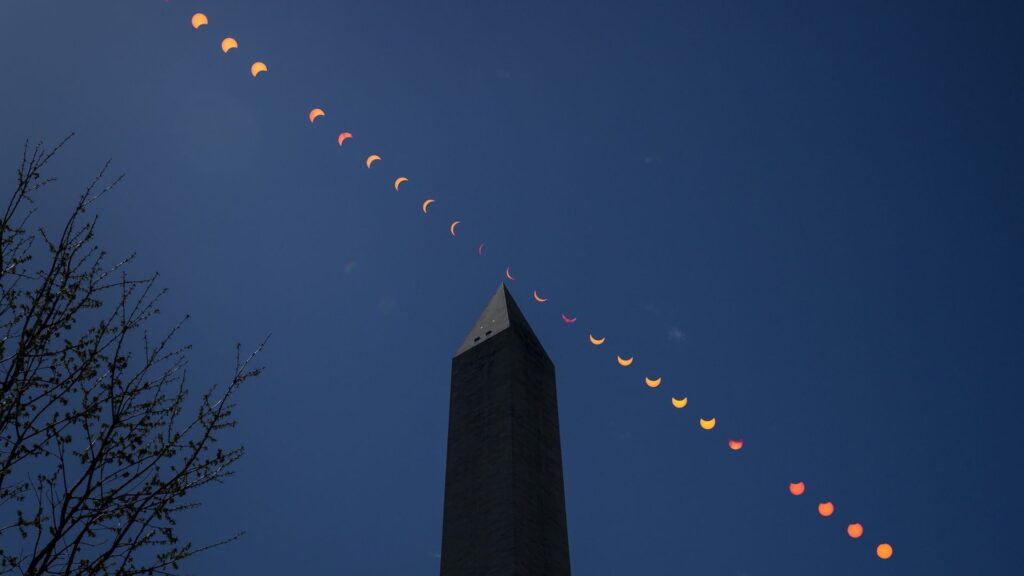 L'éclipse solaire vue des États-Unis (Washington). // Source : Via X @Nasa (photo recadrée)