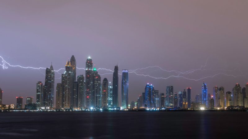 Le violent orage qui a frappé Dubaï a-t-il été causé par la manipulation de nuages ?