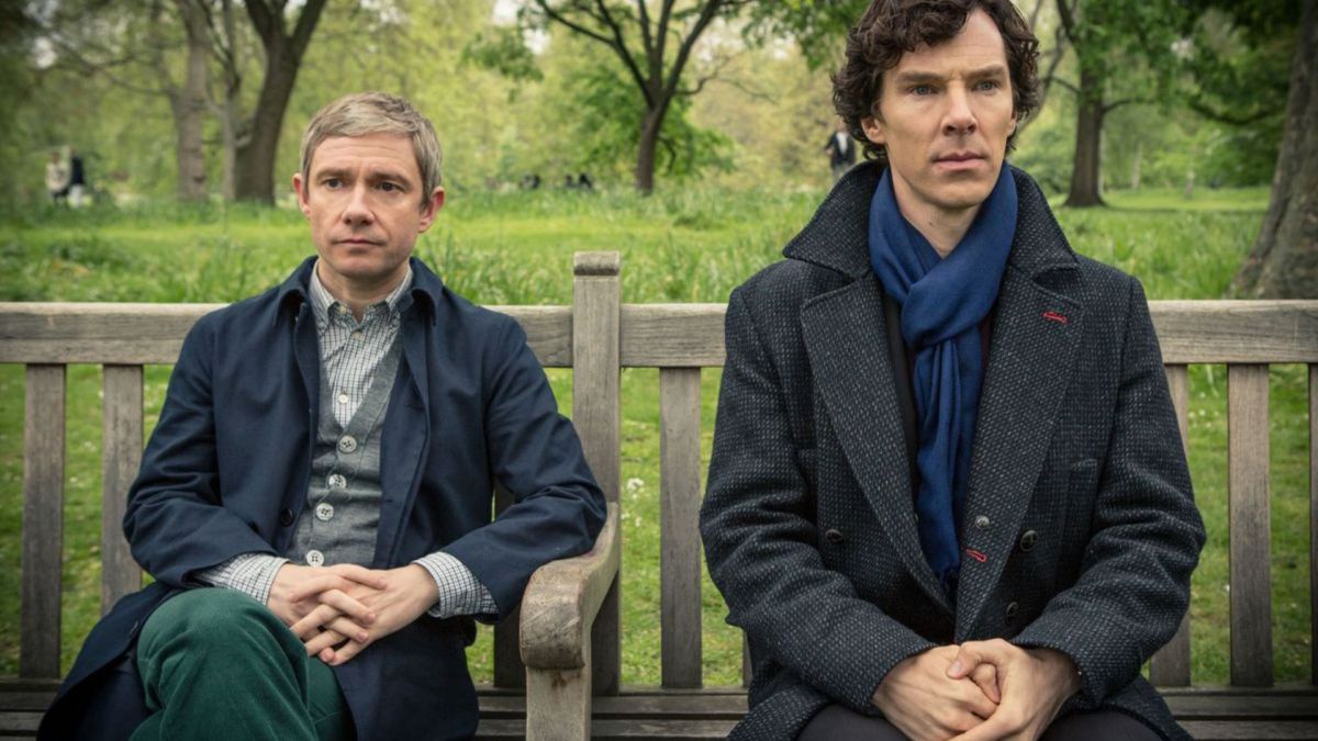 Martin Freeman et Benedict Cumberbatch dans Sherlock. // Source : BBC