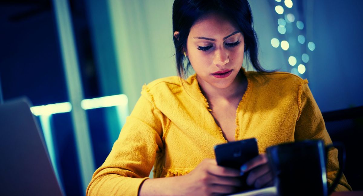 smartphone femme téléphone