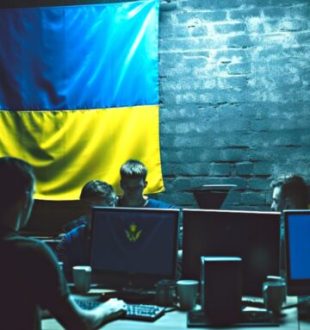 L'Ukraine harcèle également la Russie avec des cyberattaques. // Source : Numerama avec Midjourney