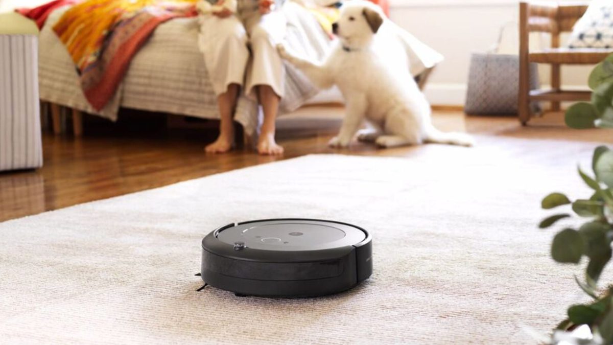 Roomba i1 // Source : iRobot