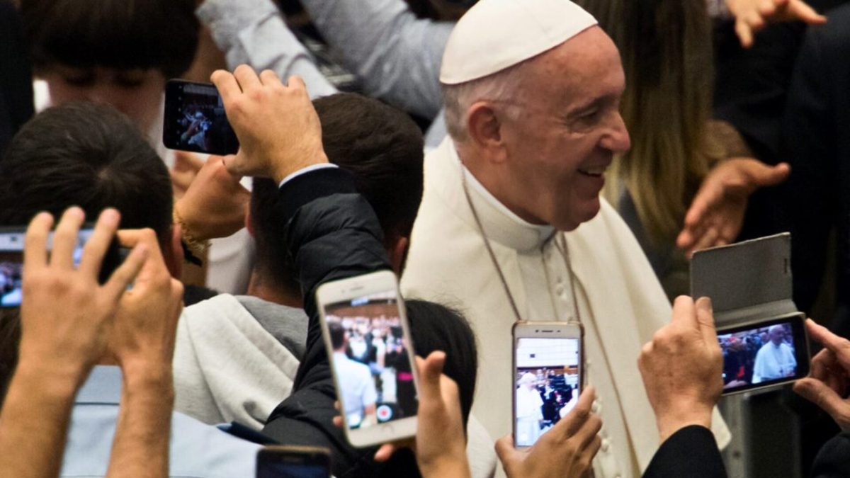 Le Pape aurait autorisé des écoutes téléphoniques lors d'un procès. // Source : Église Catholique d'Angleterre