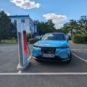 Tesla superchargeur ouvert à tous  // Source : Raphaelle Baut pour Numerama