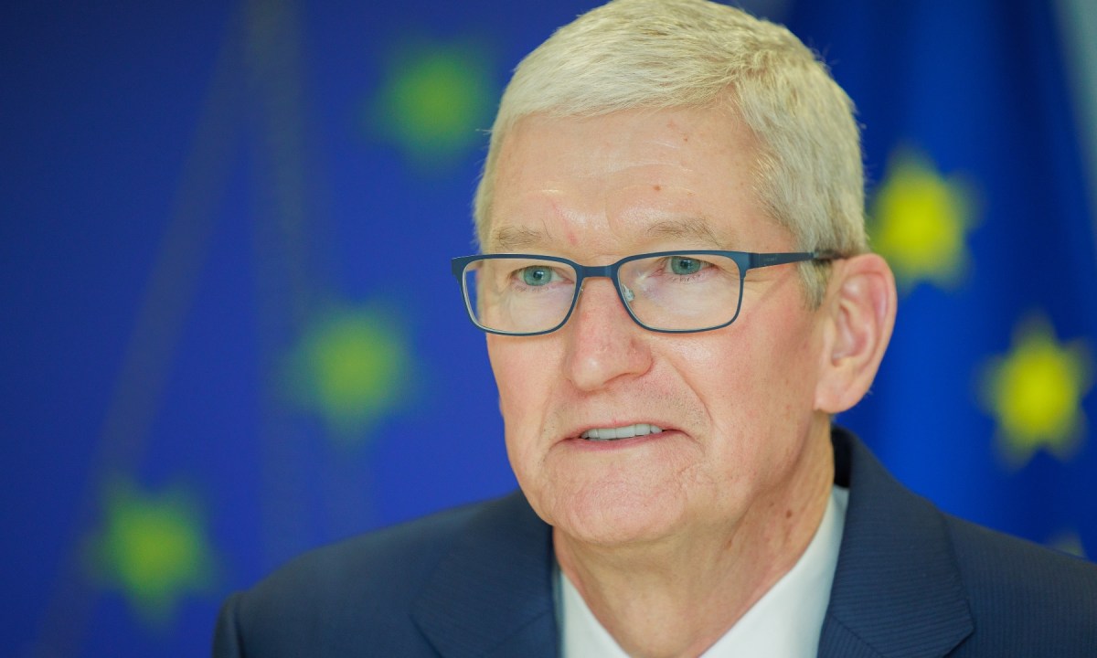 Tim Cook, le patron d'Apple, lors d'une visite à la Commission européenne. // Source : EC - Audiovisual Service