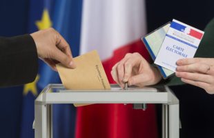 Listes électrorales Élections municipales // Source : Gouv Listes électrorales Élections municipales // Source : Gouv