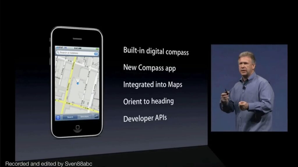 En l'absence de Steve Jobs, c'est Phil Schiller qui dévoilait le nouvel iPhone 3GS en 2009. // Source : Numerama