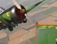 Un Yak-52 soviétique chasse des drones dans le ciel ukrainien. // Source : X