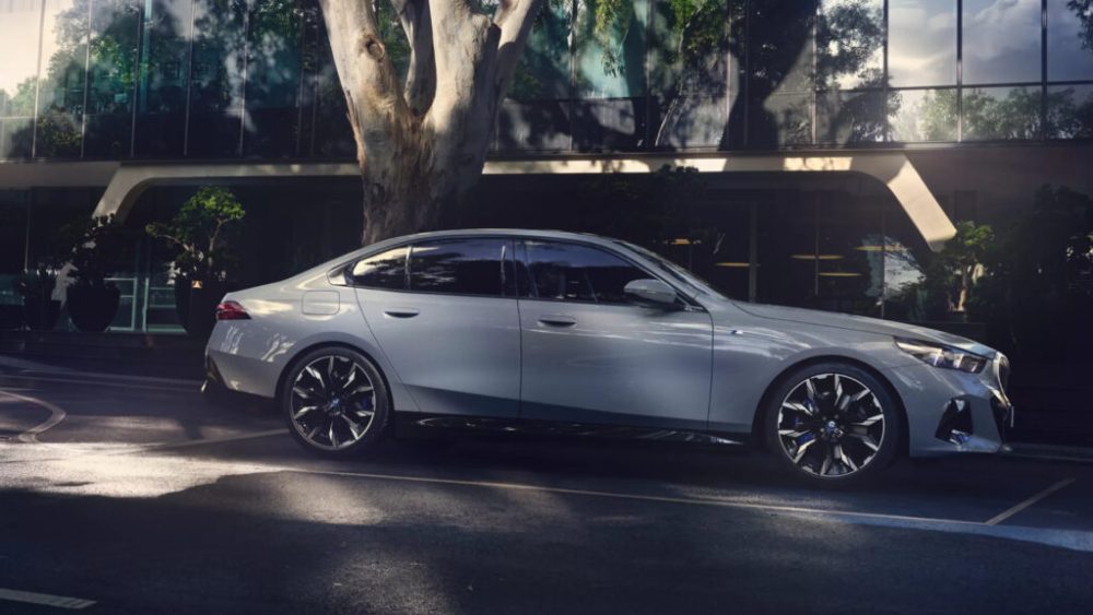 BMW i5